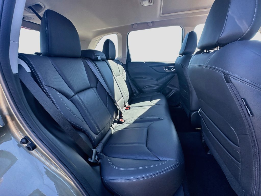 Certified 2023 Subaru Forester Touring AWD/4WD image 27