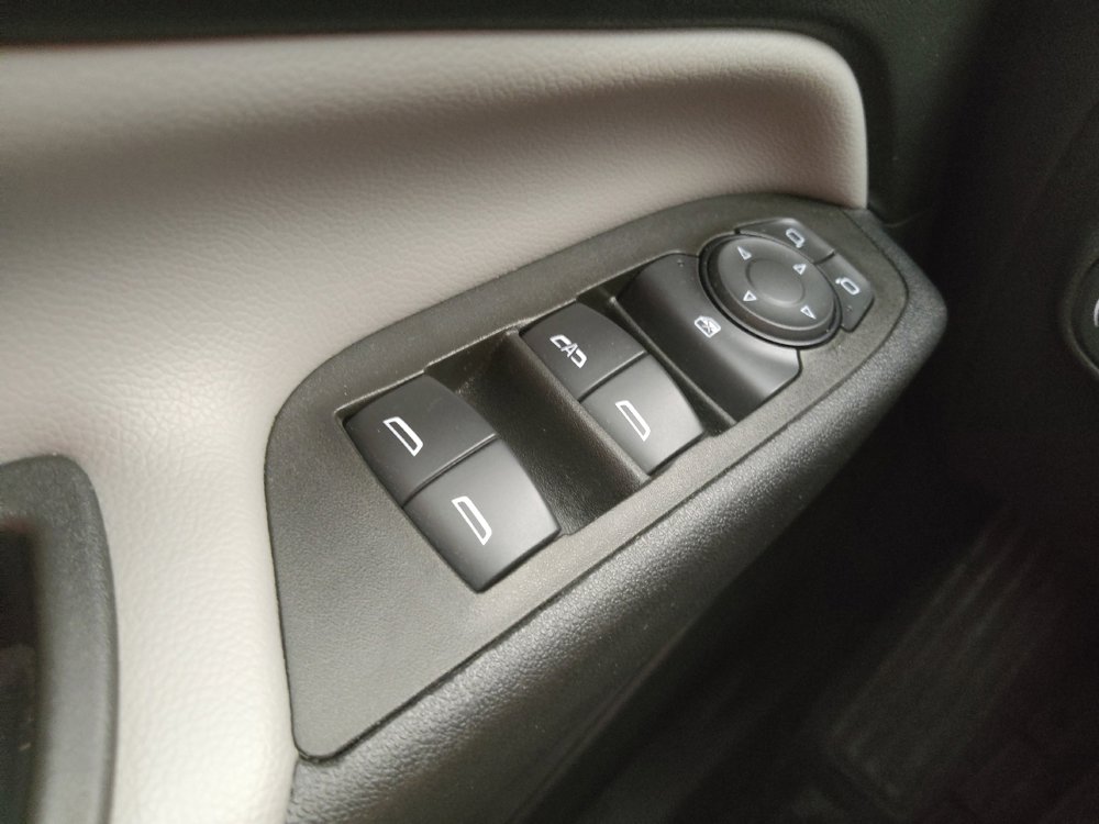 Used 2023 Chevrolet Equinox LS w/ LS Convenience Package image 27