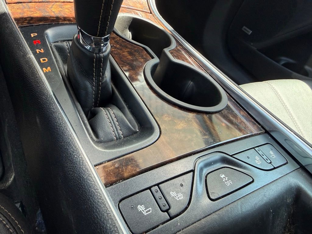 Used 2015 Chevrolet Impala LT image 12