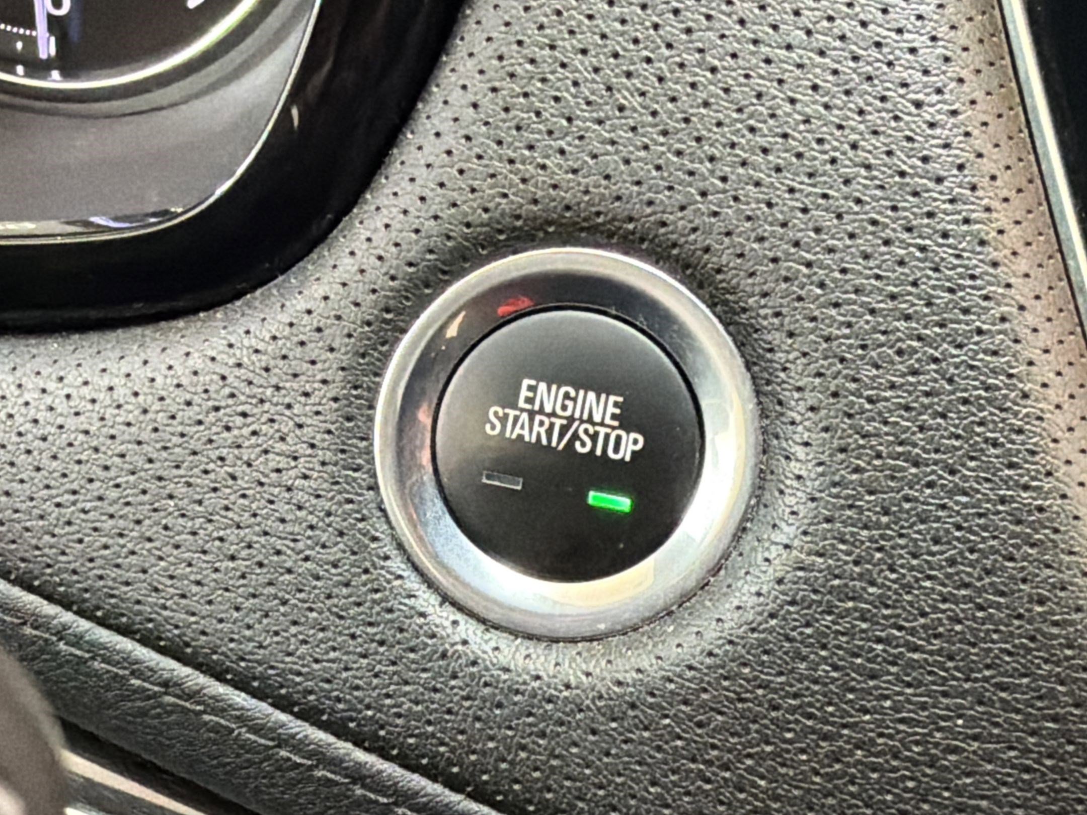 Used 2020 Cadillac XT5 Premium Luxury image 24