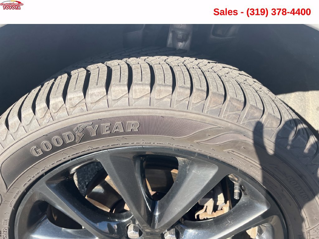 Used 2018 Dodge Durango GT w/ Premium Group AWD/4WD image 12