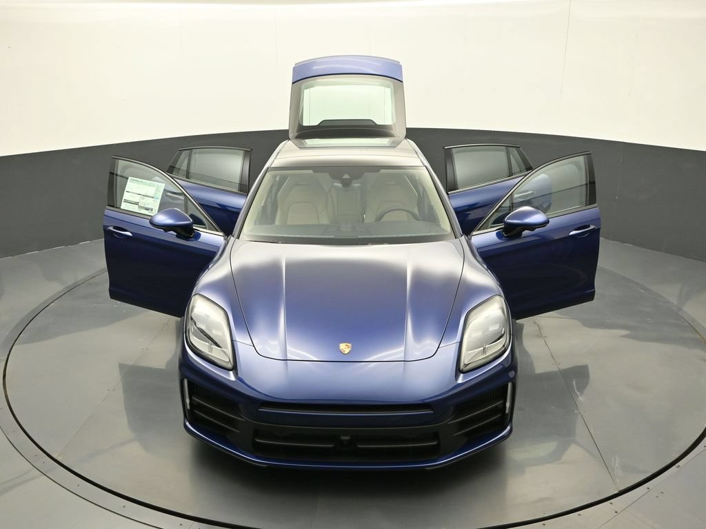 Certified 2026 Porsche Panamera 4 AWD/4WD image 30