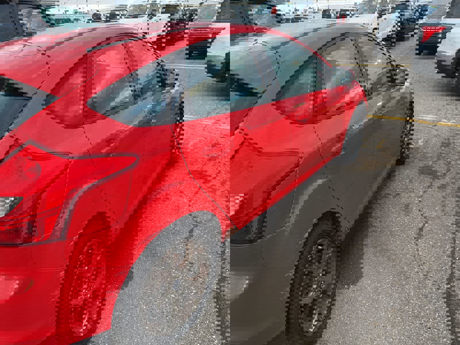 Used 2013 Ford Focus SE image 14