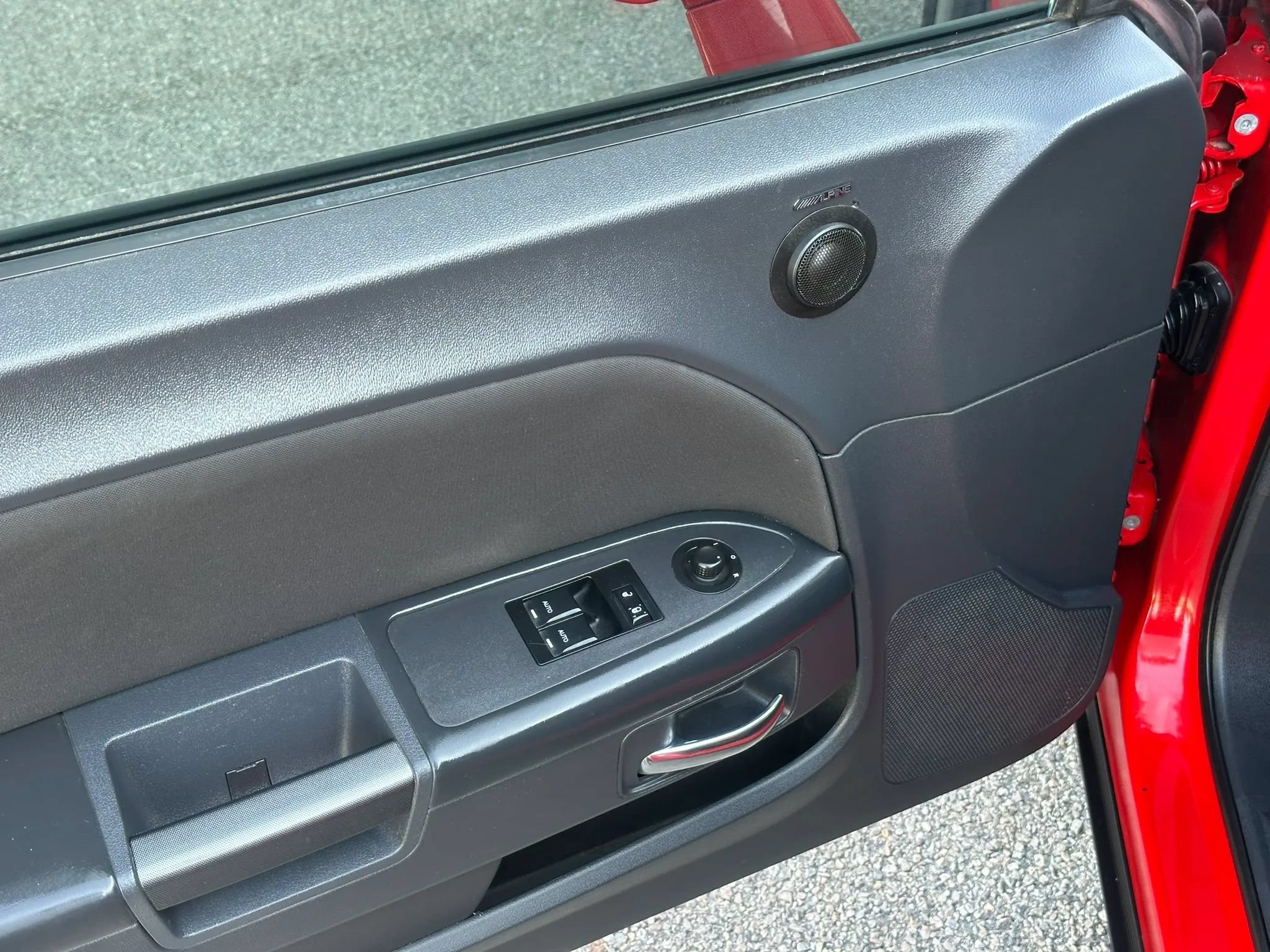 Used 2009 Dodge Challenger R/T RWD image 12