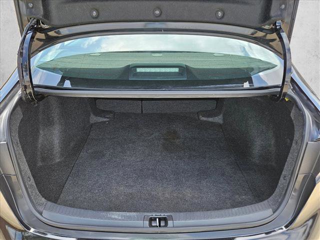 Used 2025 Toyota Corolla LE FWD image 6