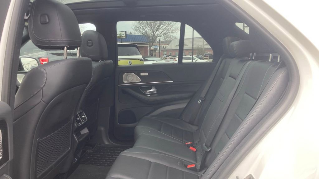 Used 2025 Mercedes-Benz GLE 450e 4MATIC image 23
