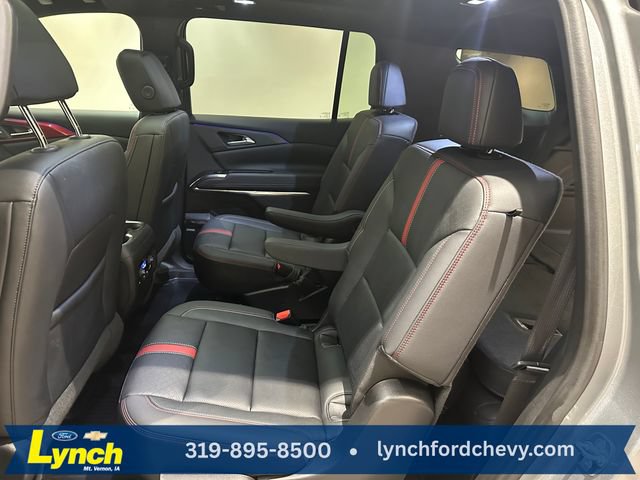 Used 2024 Chevrolet Traverse RS w/ LPO, Floor Liner Package AWD/4WD image 21