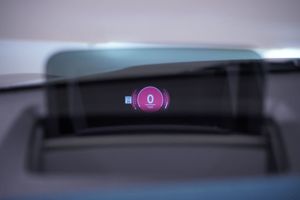 Used 2025 MINI Cooper Countryman SE w/ Comfort Package Max image 21