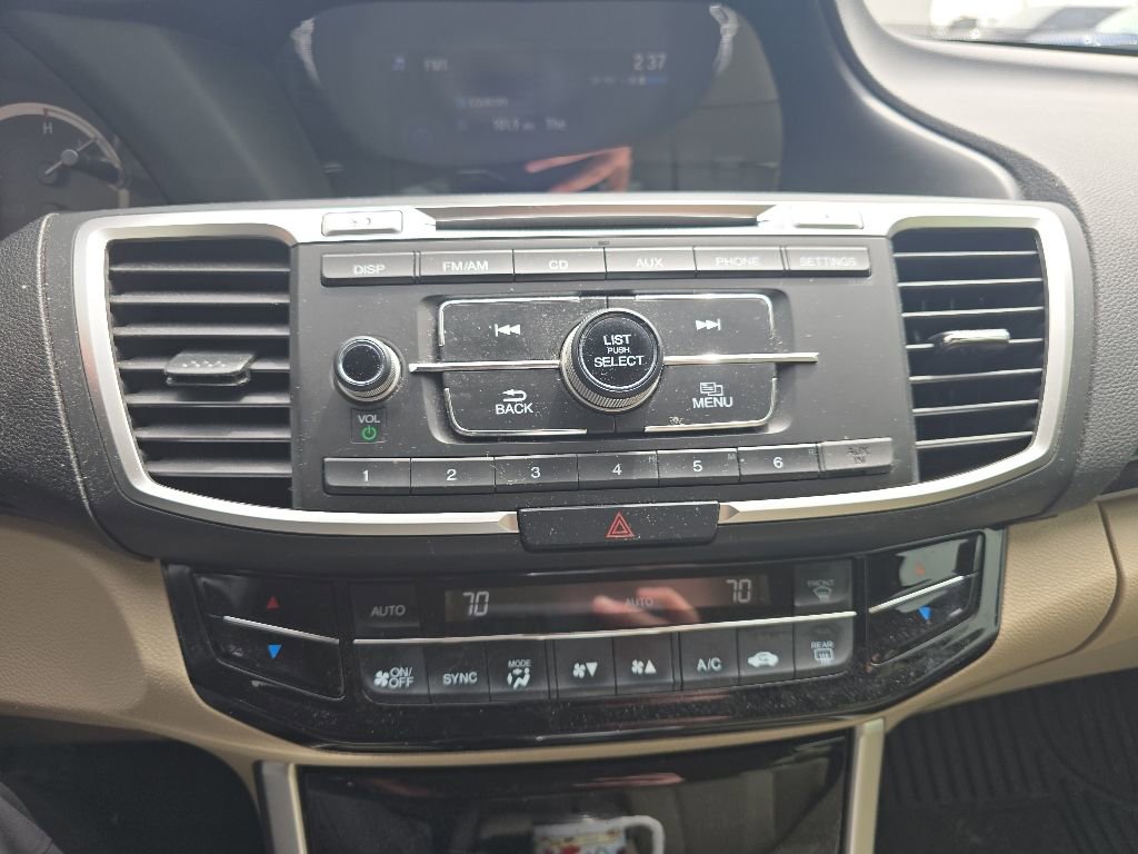 Used 2016 Honda Accord LX image 7