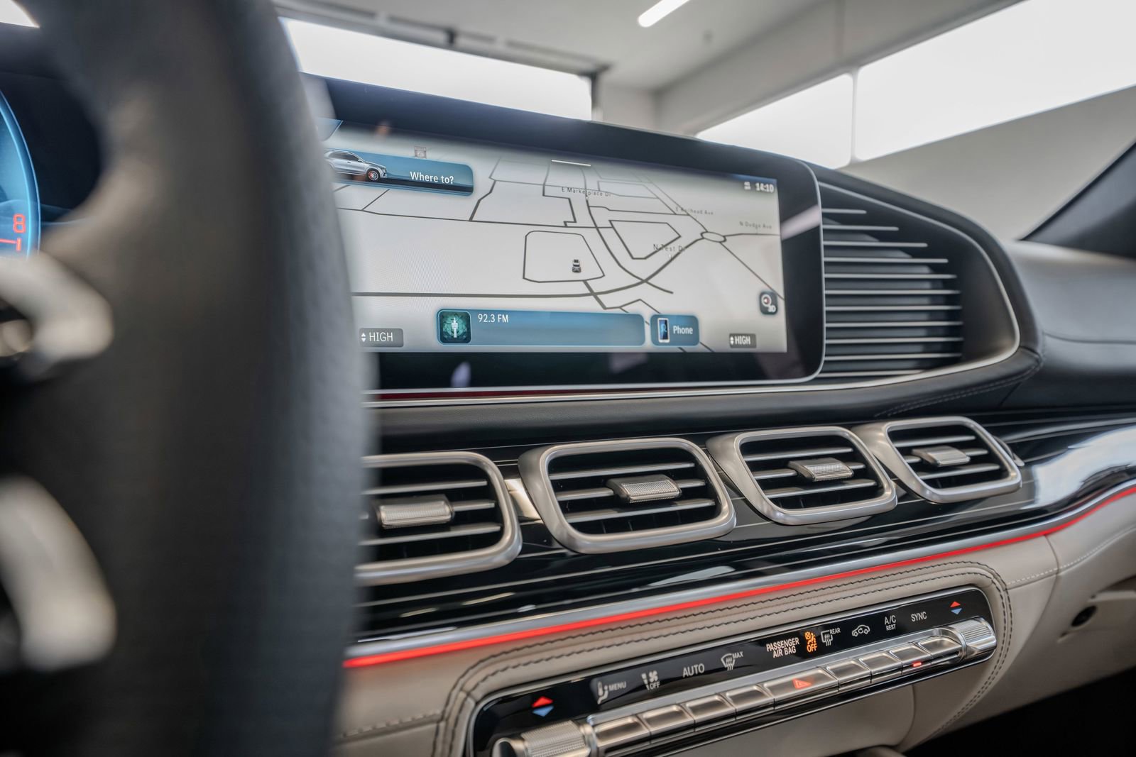 New 2026 Mercedes-Benz GLE 53 AMG 4MATIC image 30