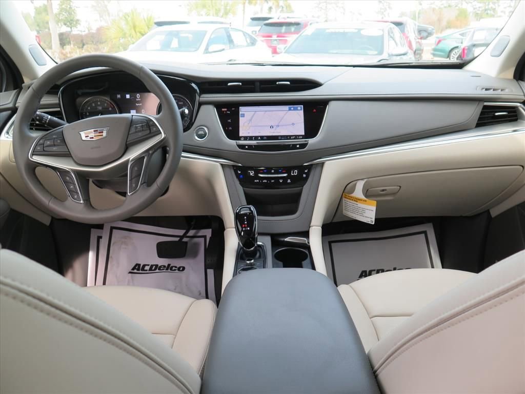 New 2025 Cadillac XT5 Premium Luxury w/ Technology Package image 23