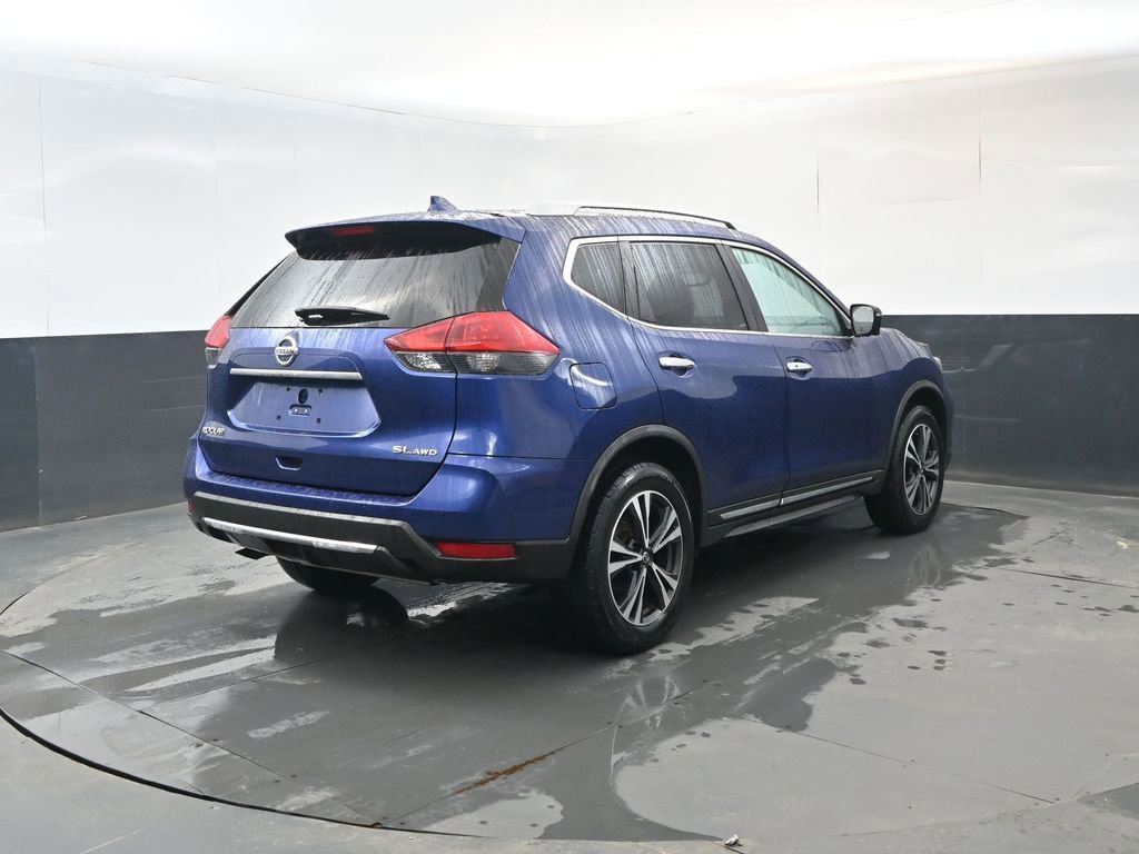 Used 2018 Nissan Rogue SL image 5