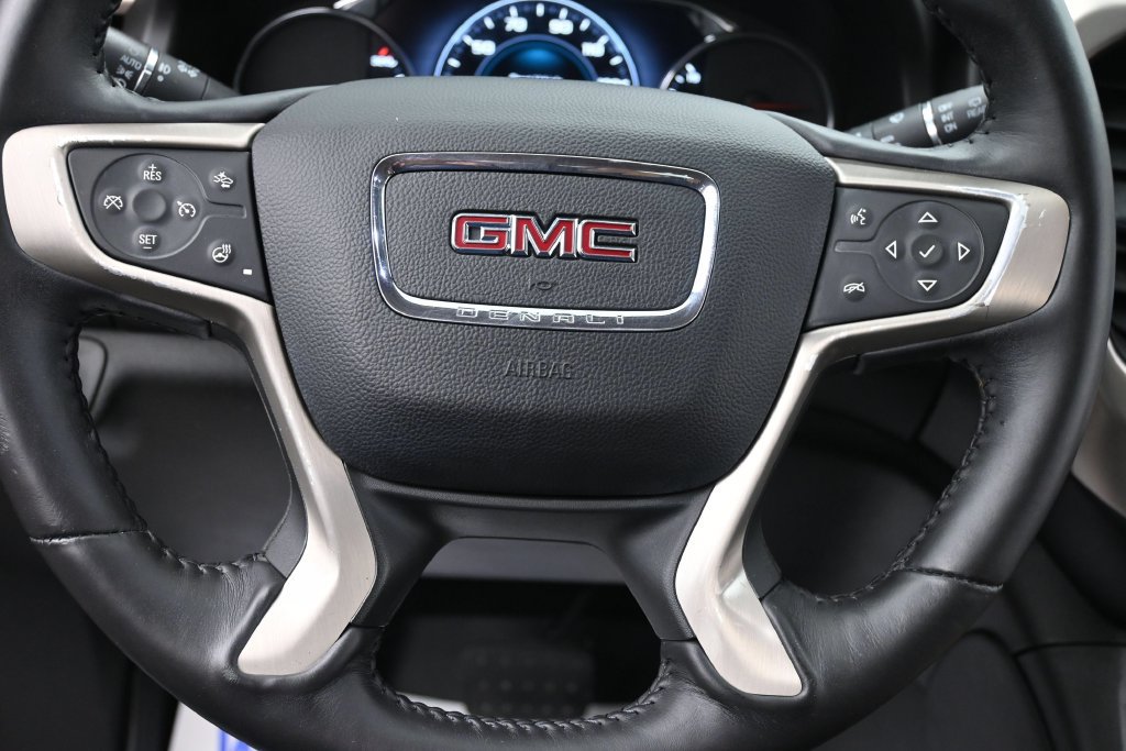 Used 2017 GMC Acadia Denali w/ Technology Package AWD/4WD image 15