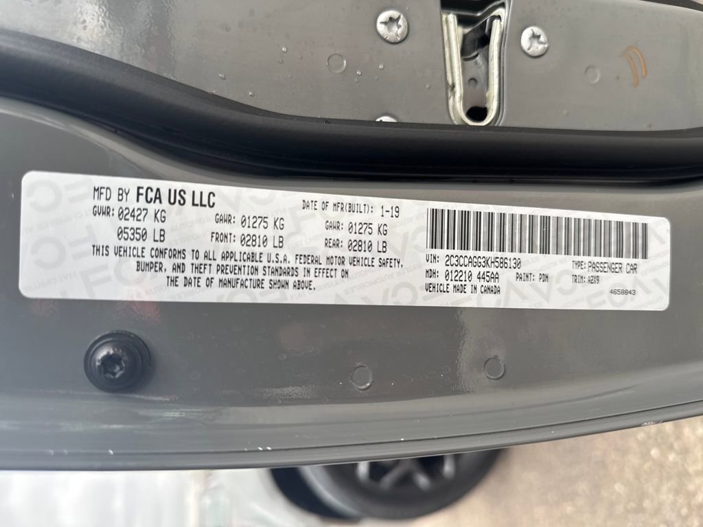 Used 2019 Chrysler 300 S image 31