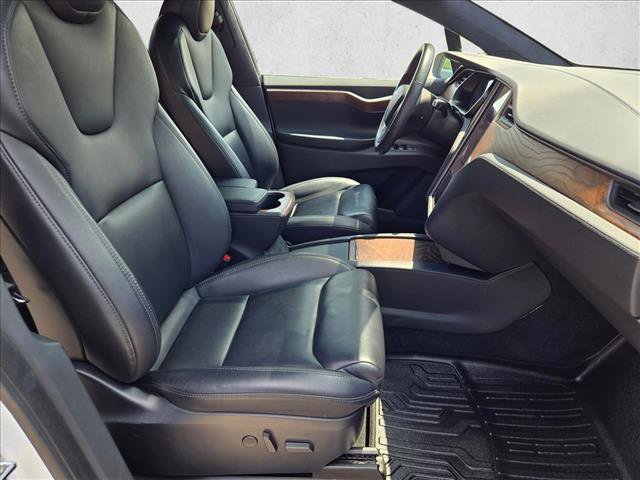 Used 2020 Tesla Model X Long Range AWD/4WD image 21
