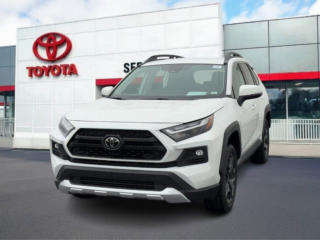 Used 2024 Toyota RAV4 Adventure image 6