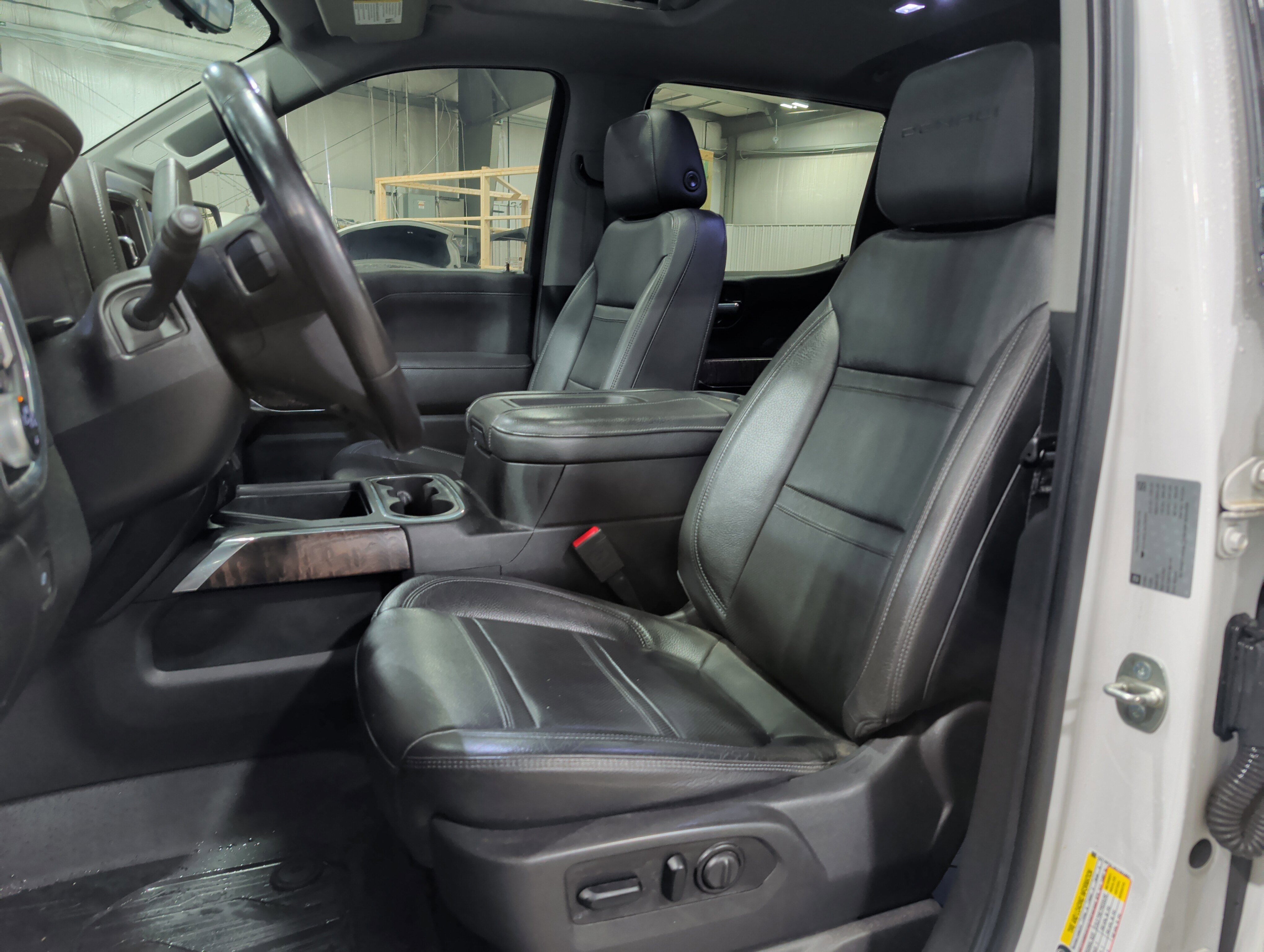 Used 2019 GMC Sierra 1500 Denali w/ Denali Ultimate Package image 7