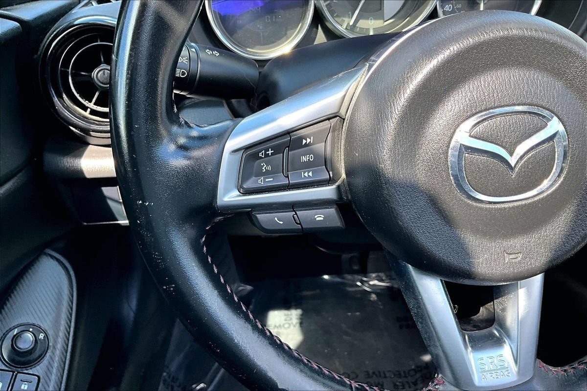 Used 2016 MAZDA MX-5 Miata Sport RWD image 17