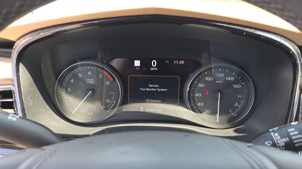 Used 2022 Cadillac XT6 Premium Luxury w/ Platinum Package FWD image 14