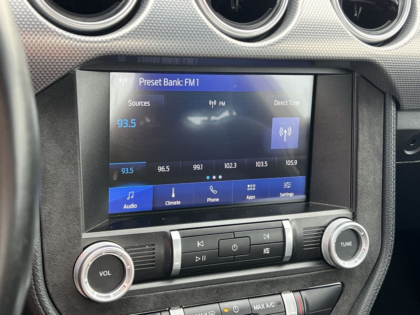 Used 2022 Ford Mustang GT w/ Equipment Group 301A RWD image 18