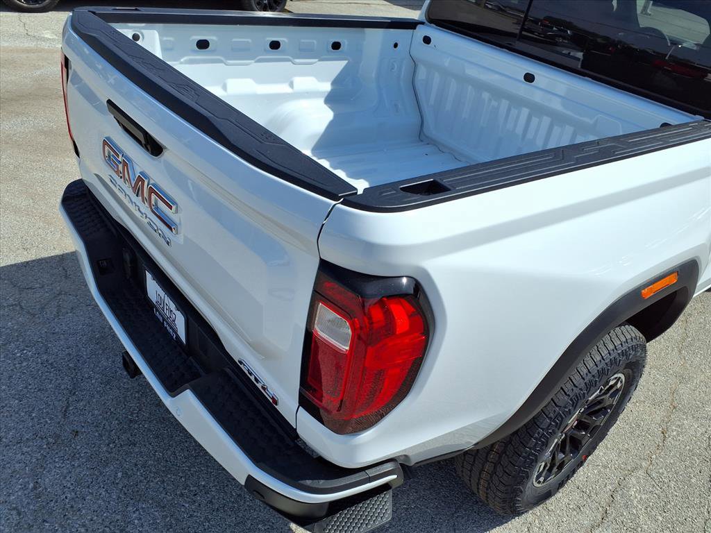 New 2026 GMC Canyon AT4 image 19