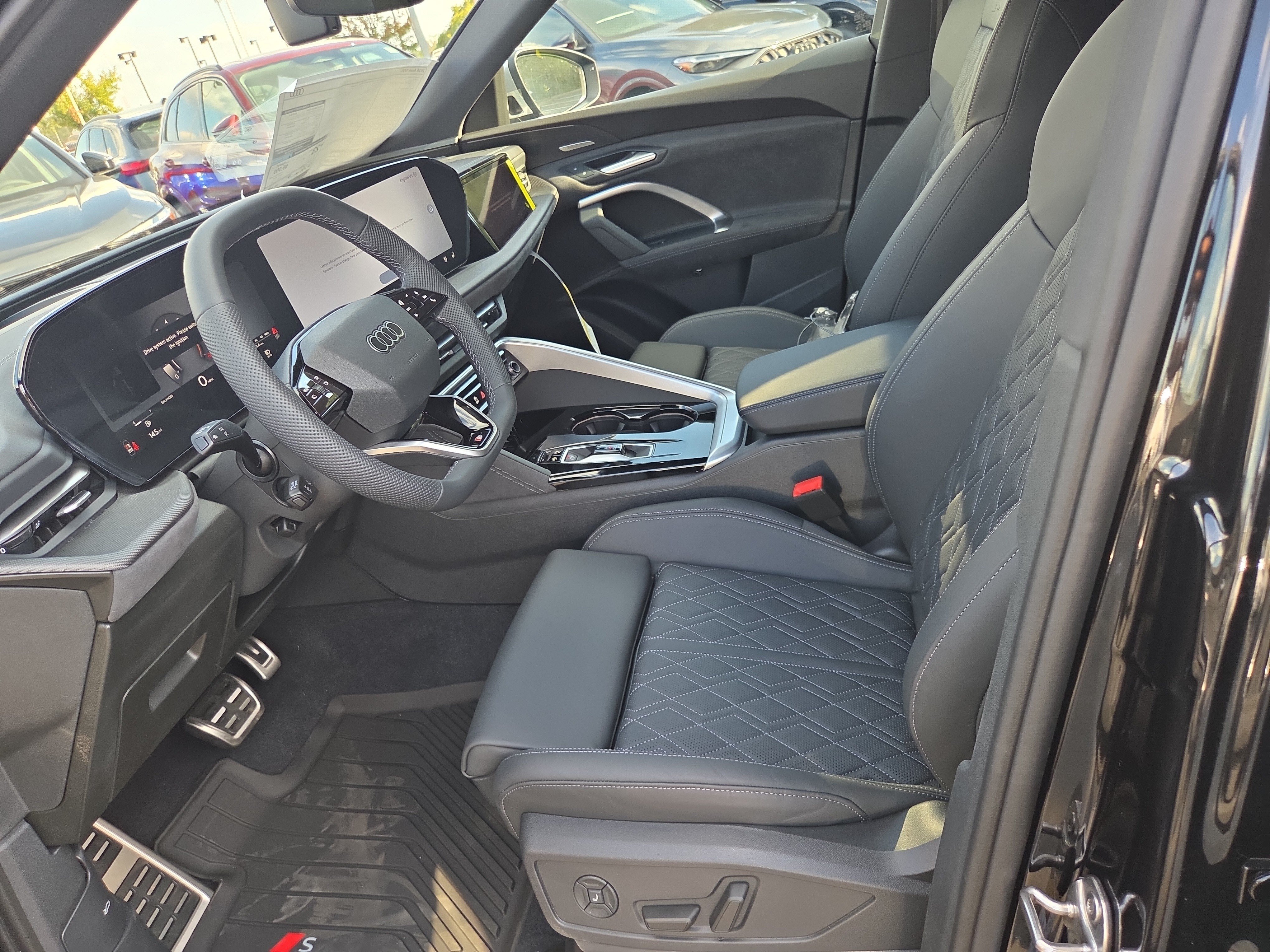 New 2026 Audi SQ5 Prestige AWD/4WD image 4
