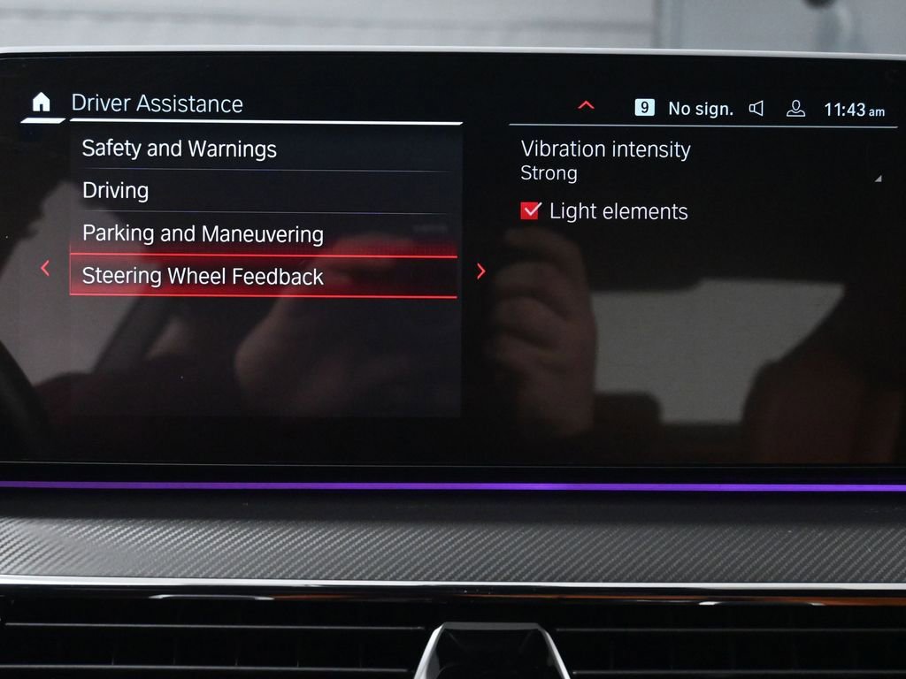 Used 2022 BMW M5 w/ Executive Package image 43