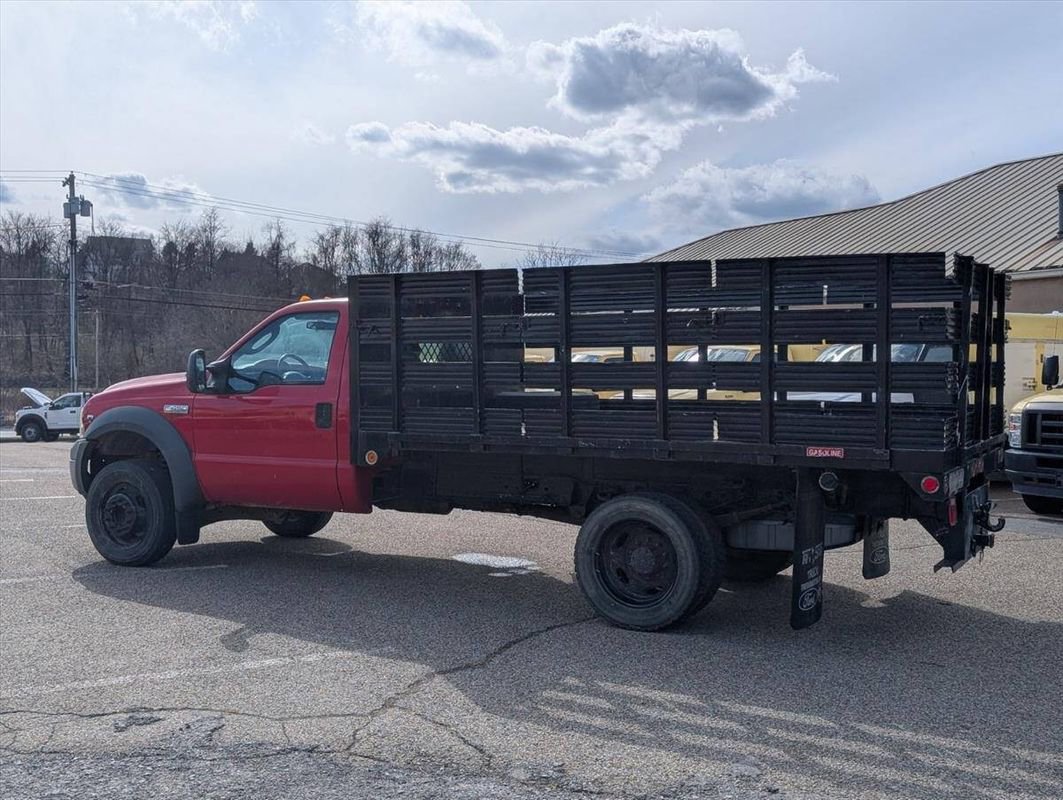 Used 2005 Ford F450 2WD Regular Cab Super Duty image 8