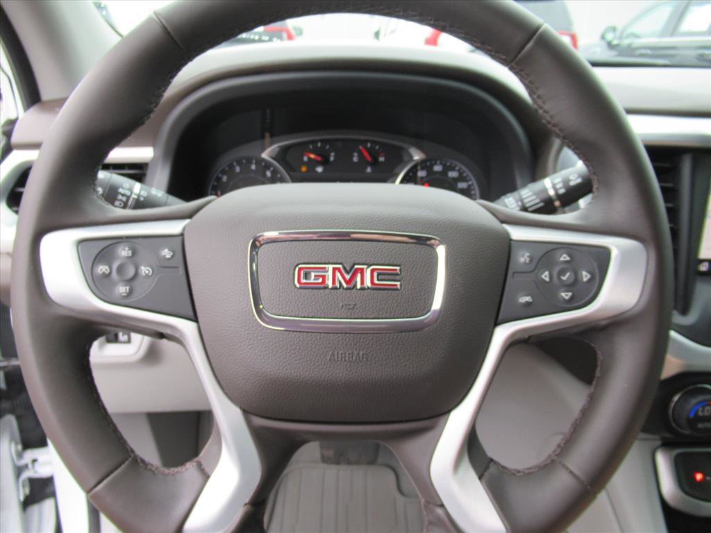 Used 2023 GMC Acadia SLT image 22