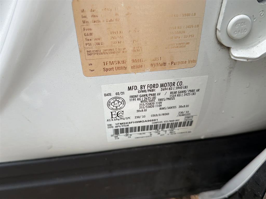 Used 2021 Ford Explorer Limited image 11