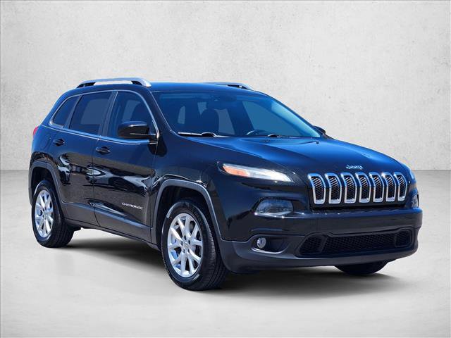 Used 2015 Jeep Cherokee Latitude w/ Comfort/Convenience Group AWD/4WD video 3
