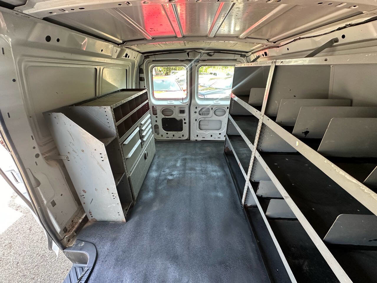 Used 2003 Ford E-150 and Econoline 150 image 20