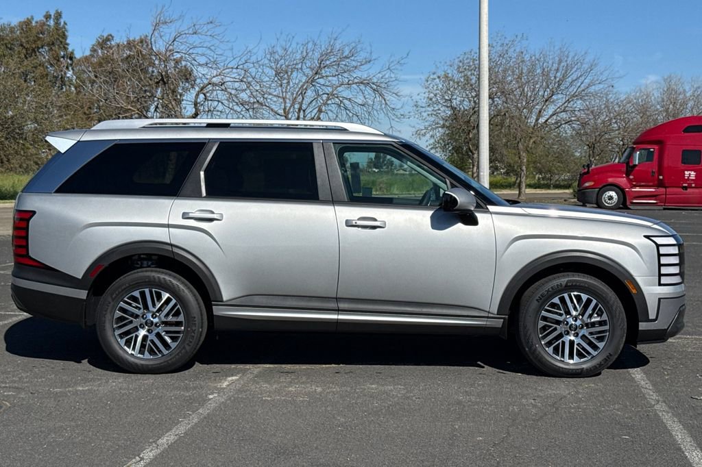 New 2026 Hyundai Palisade SEL image 3