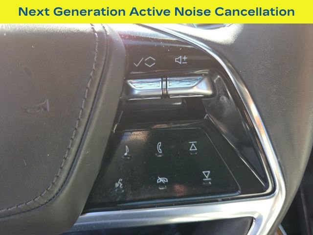 Used 2025 Cadillac Escalade Sport Platinum w/ LPO, ONYX Package image 7