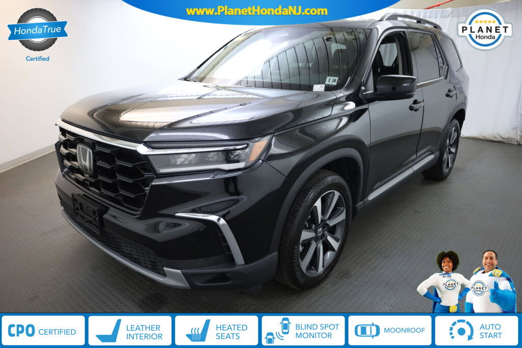Certified 2023 Honda Pilot Touring image 1