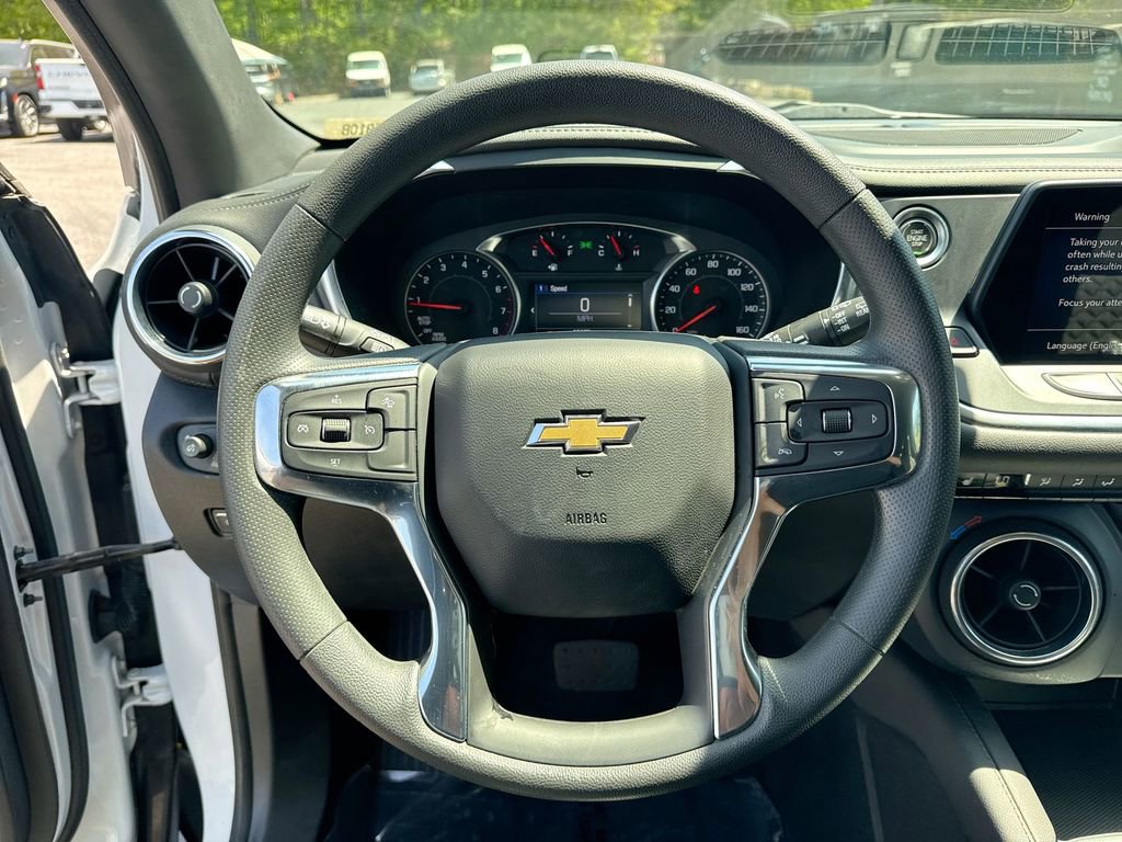 Used 2022 Chevrolet Blazer LT image 16