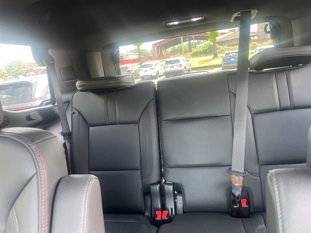 Used 2022 Chevrolet Tahoe RST w/ Sport Performance Package AWD/4WD image 12
