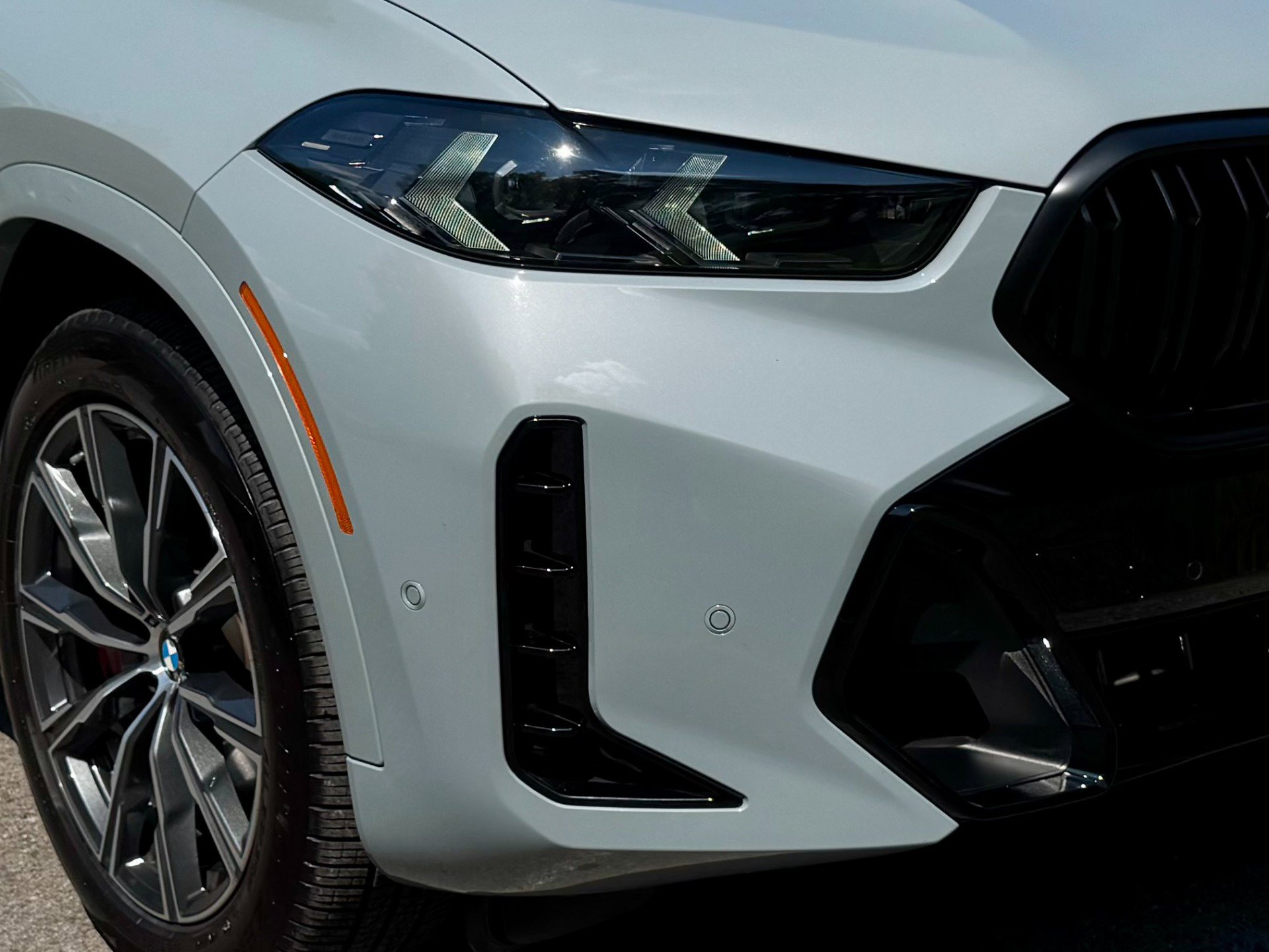 Used 2026 BMW X6 M60i image 54