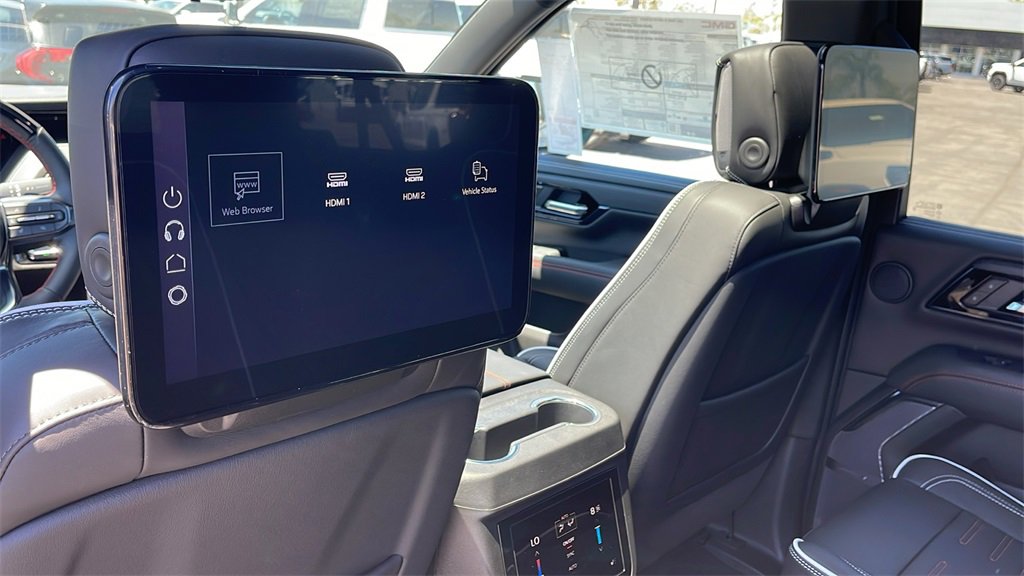 New 2025 GMC Yukon XL AT4 Ultimate image 18