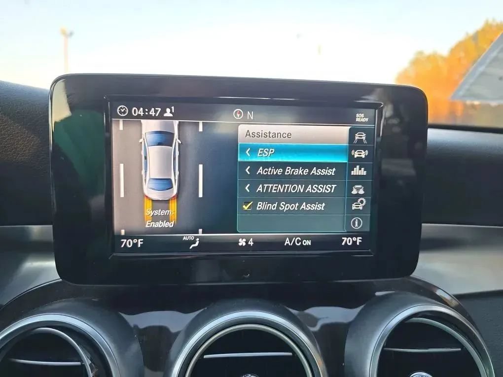 Used 2019 Mercedes-Benz C 300 Sedan image 30