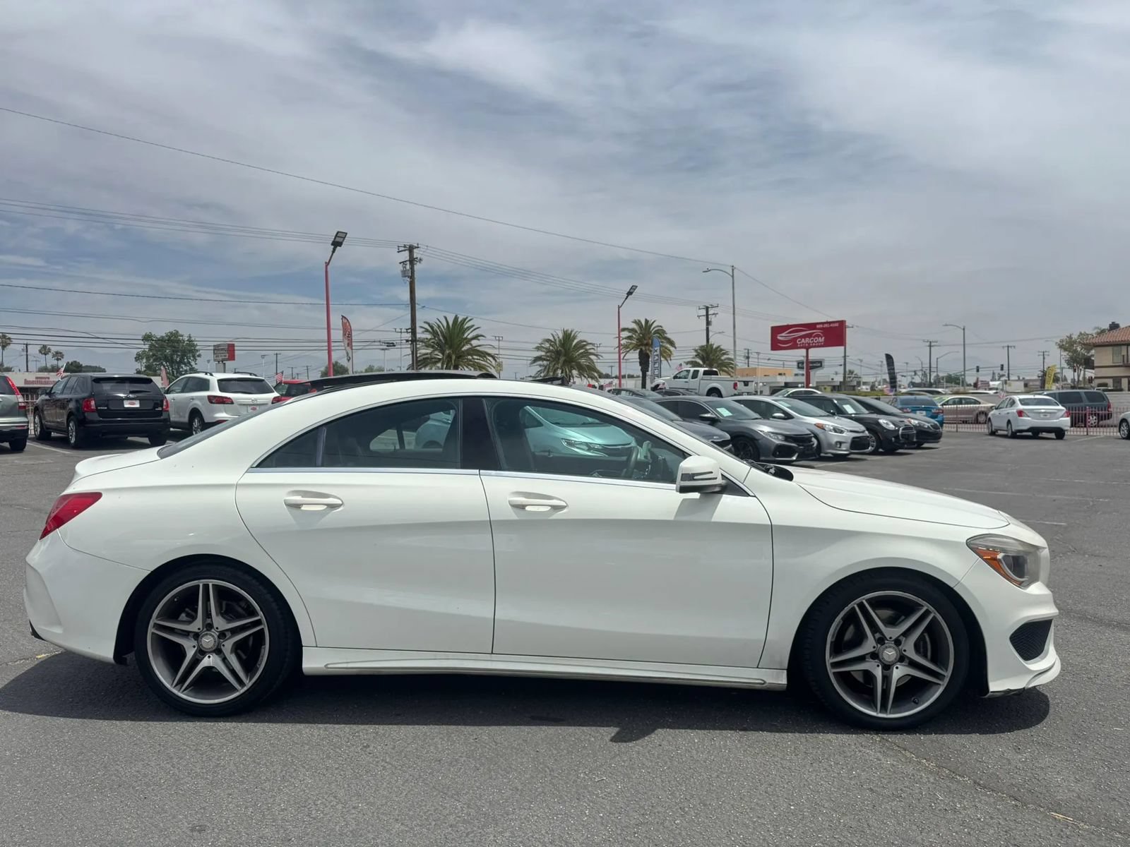 Used 2014 Mercedes-Benz CLA 250 image 9