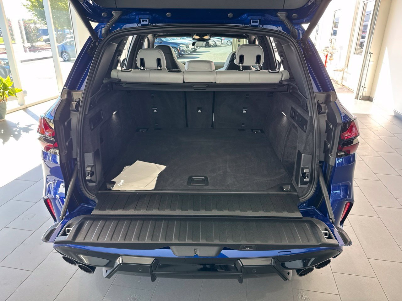 Used 2025 BMW X5 M Competition w/ Executive Package AWD/4WD image 9