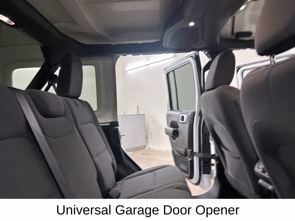 Used 2024 Jeep Wrangler Unlimited Sport AWD/4WD image 27