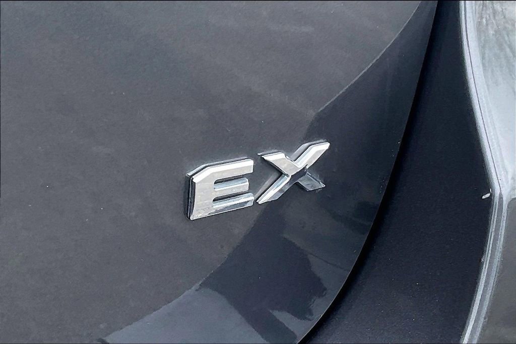 Used 2015 Kia Sedona EX FWD image 9