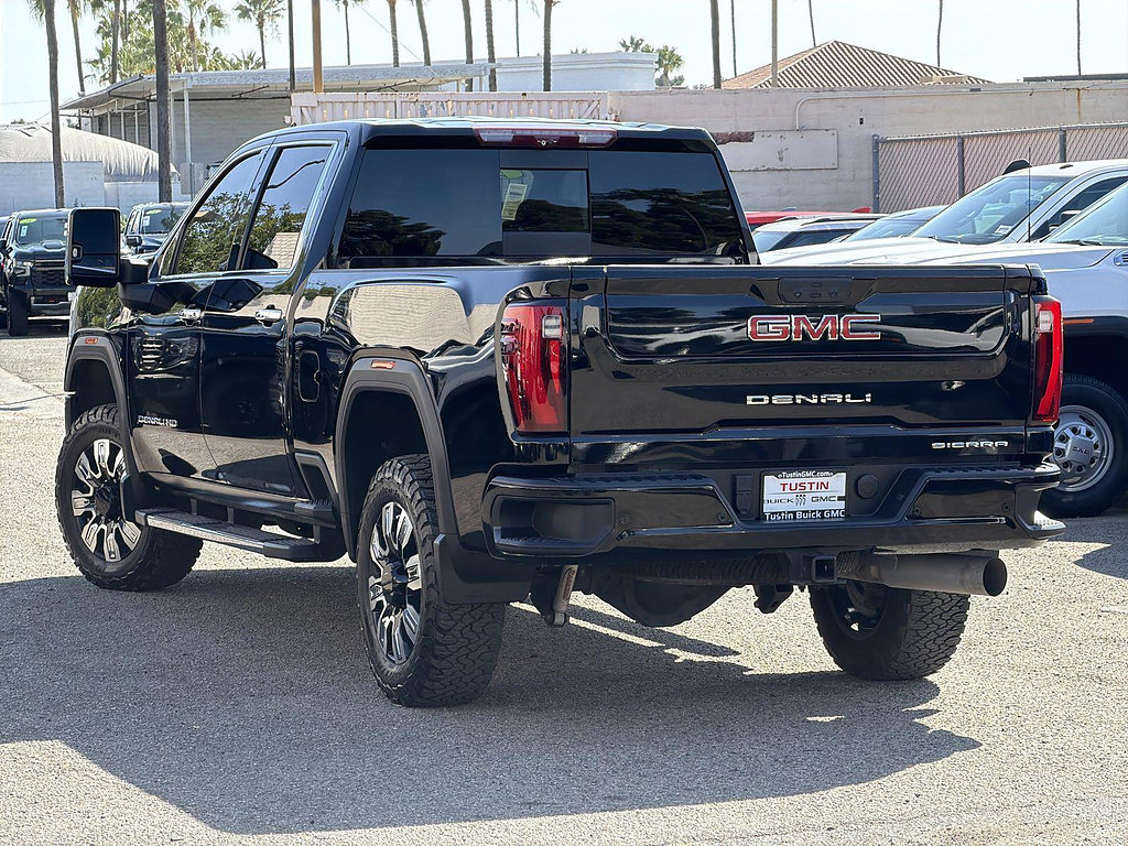 Used 2024 GMC Sierra 2500 Denali w/ Denali Reserve Package AWD/4WD image 7