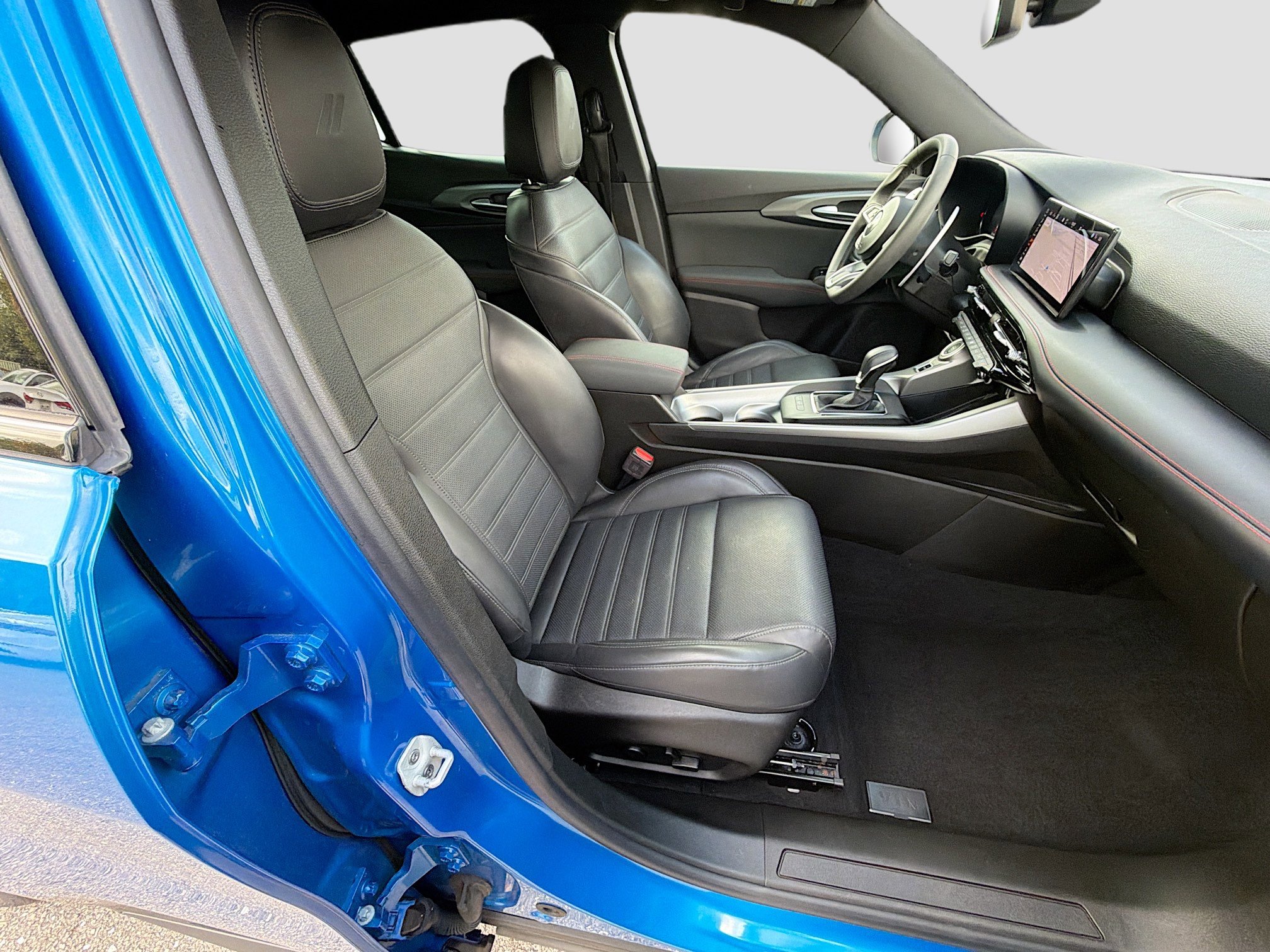 Used 2024 Dodge Hornet R/T Plus w/ R/T Blacktop Package image 16