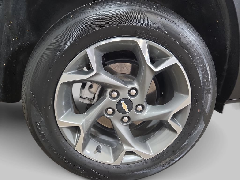 Used 2024 Chevrolet Trax LT w/ Driver Confidence Package FWD image 36
