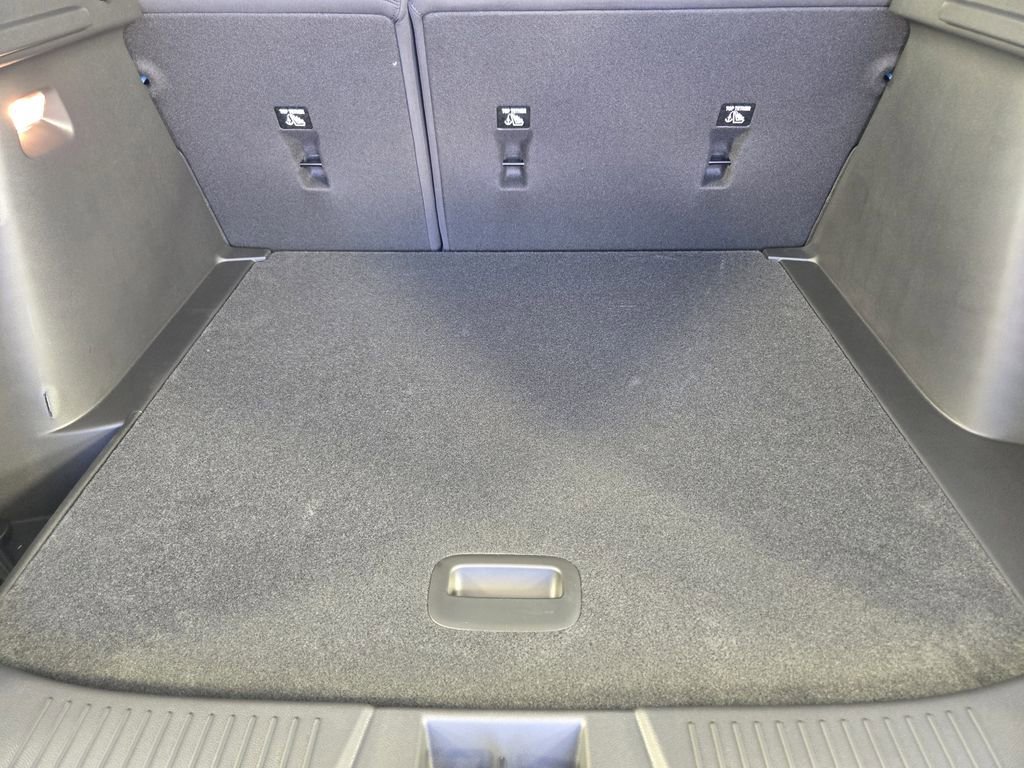 New 2026 Chevrolet Trax RS w/ Sunroof Package image 36