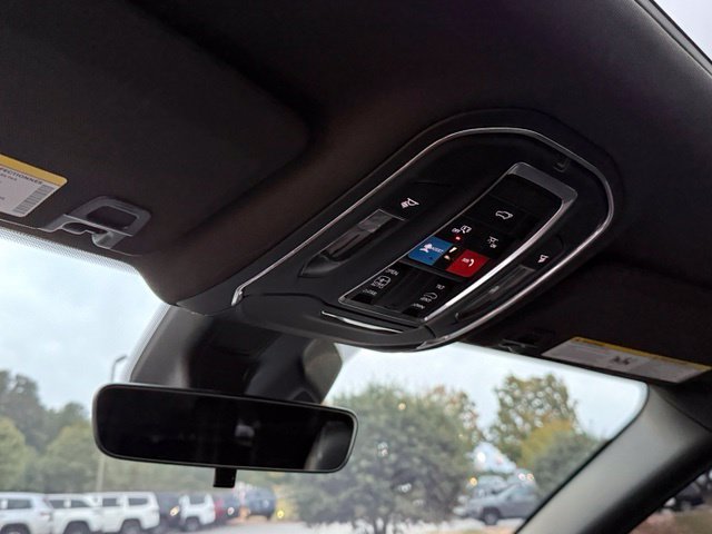 Used 2025 Jeep Grand Cherokee L Altitude RWD image 25