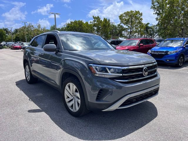 Used 2021 Volkswagen Atlas Cross Sport SE image 1